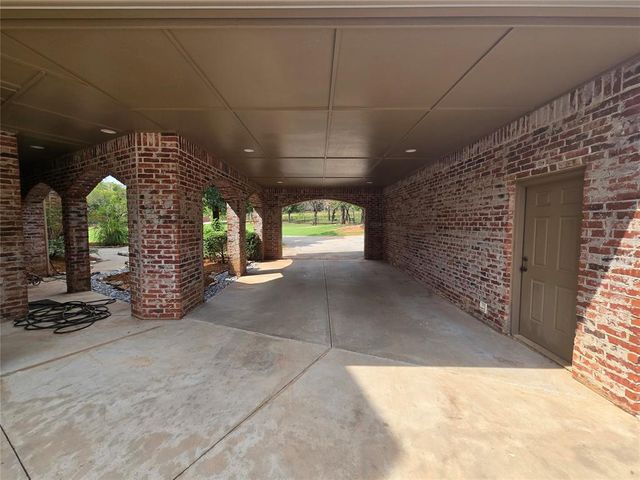 2800 E Hefner Road, Oklahoma City, OK 73131