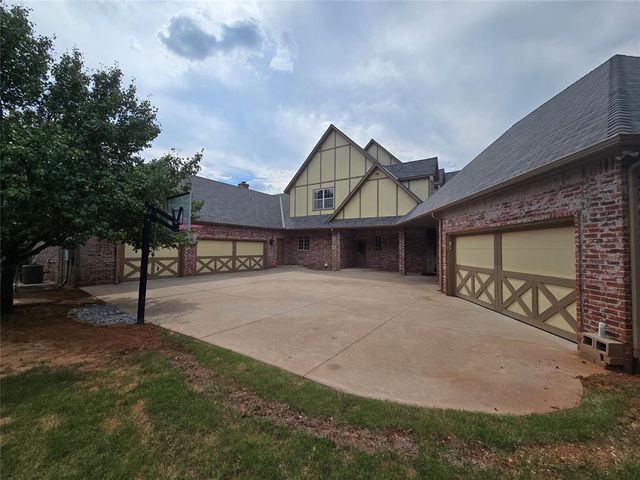 2800 E Hefner Road, Oklahoma City, OK 73131
