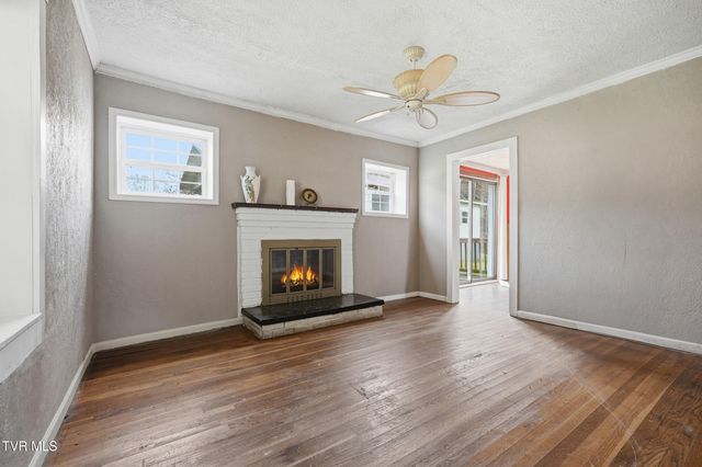 154 Dante Road, Saint Paul, VA 24283