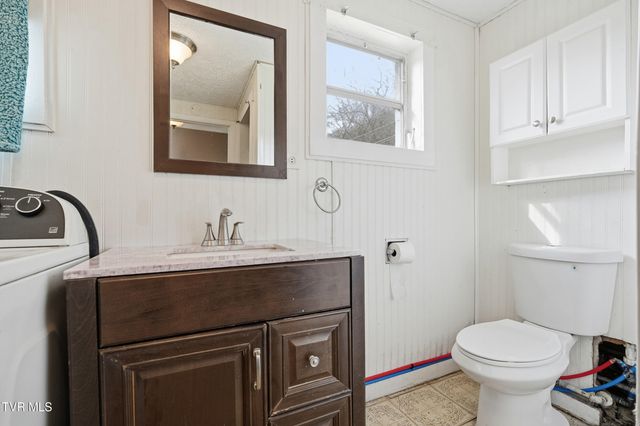 154 Dante Road, Saint Paul, VA 24283