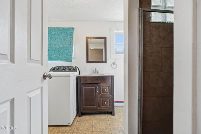 154 Dante Road, Saint Paul, VA 24283