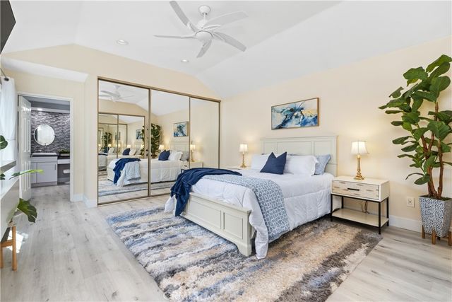 8 Monticello, Irvine, CA 92620