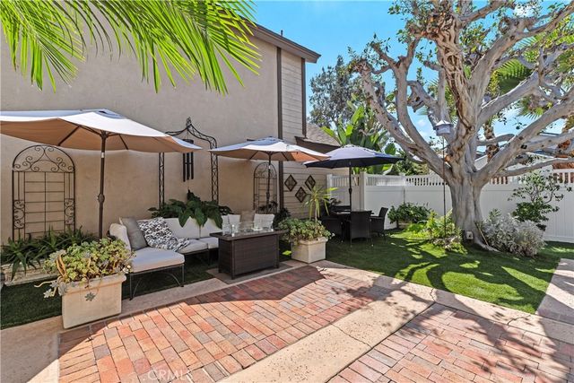 8 Monticello, Irvine, CA 92620