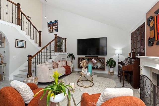 8 Monticello, Irvine, CA 92620