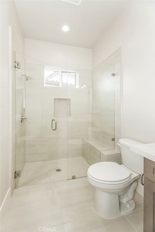 Image 42 of property listing at 11421 N Live Oak Drive, Fresno, CA 93730