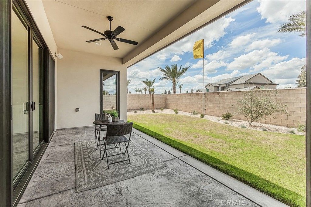 Image 52 of property listing at 11421 N Live Oak Drive, Fresno, CA 93730