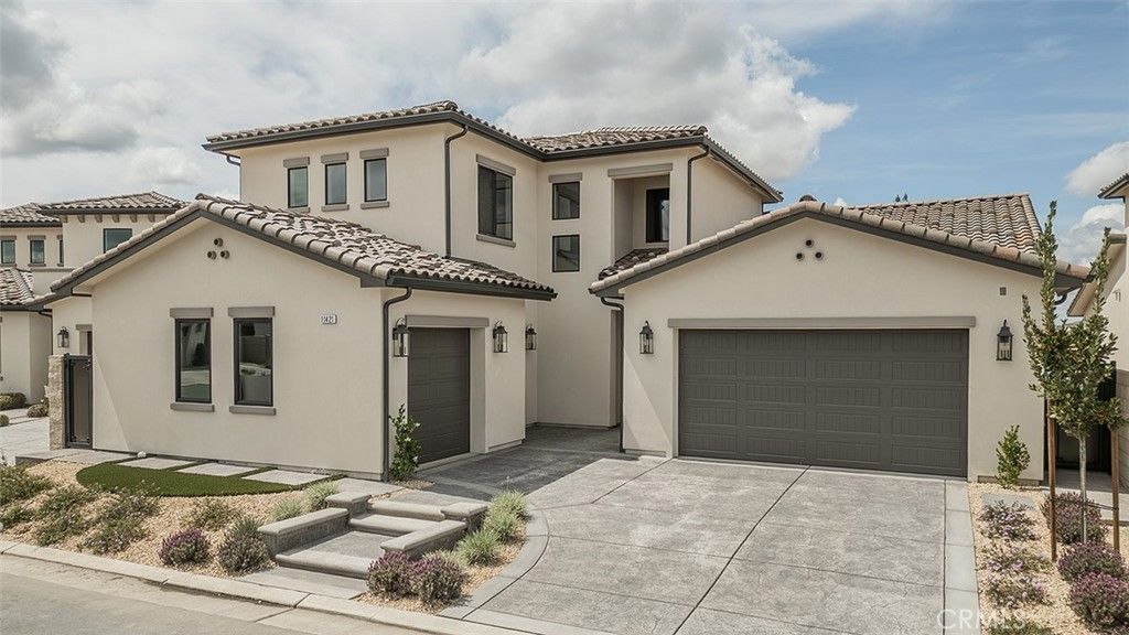 Image 64 of property listing at 11421 N Live Oak Drive, Fresno, CA 93730