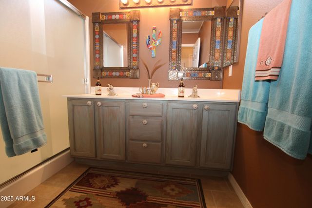 6390 S GRANITE Drive, Chandler, AZ 85249