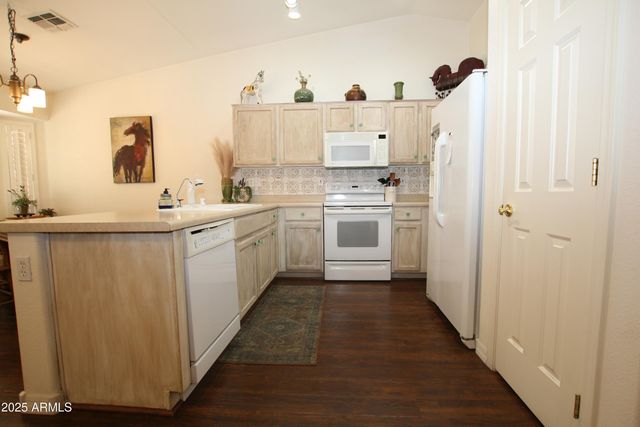 6390 S GRANITE Drive, Chandler, AZ 85249