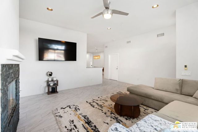 33411 Shifting Sands Trail, Cathedral City, CA 92234