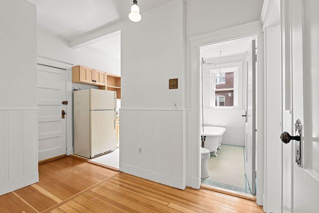 231 Rawson Rd 4, Brookline, MA 02445