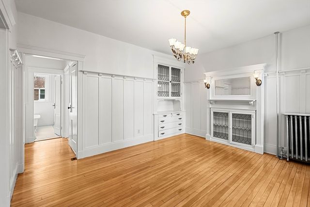 231 Rawson Rd 4, Brookline, MA 02445