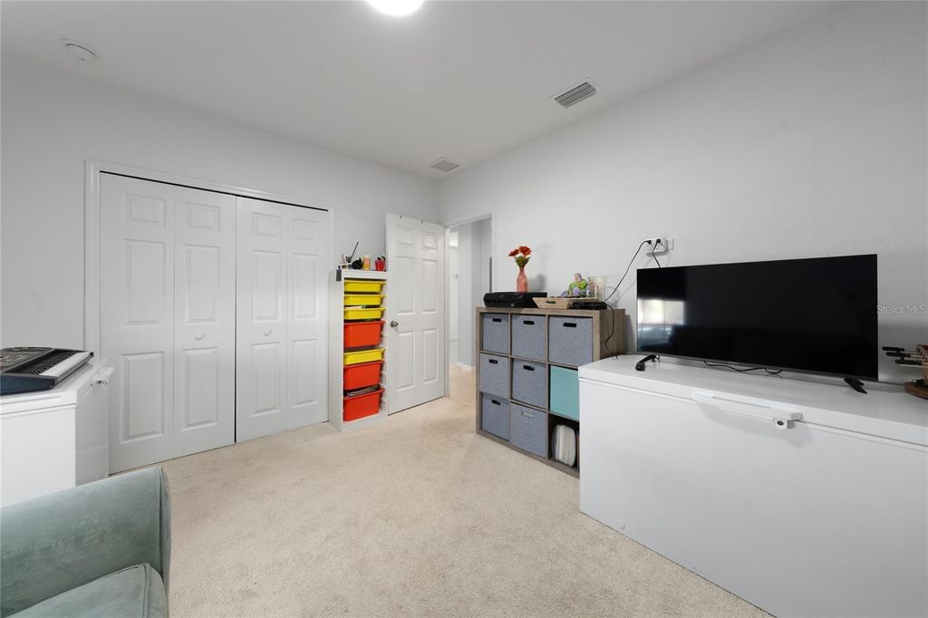 Image 13 of property listing at 454 ANNABELLE WAY, Davenport, FL 33837