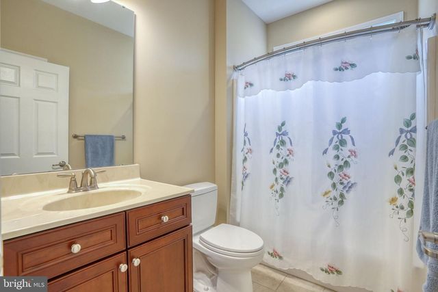 677 SPRING HOLLOW DR, Middletown, DE 19709