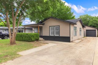 829 Yale Street, River Oaks, TX 76114