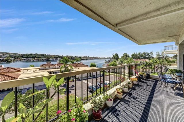 22634 Formentor, Mission Viejo, CA 92692