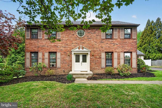 9 RENEE CIR, Richboro, PA 18954