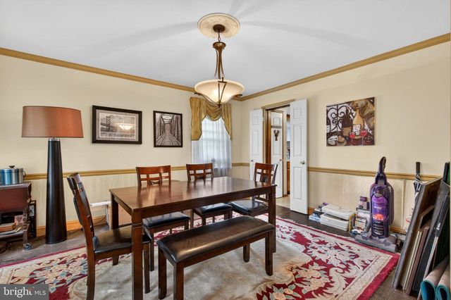 9 RENEE CIR, Richboro, PA 18954