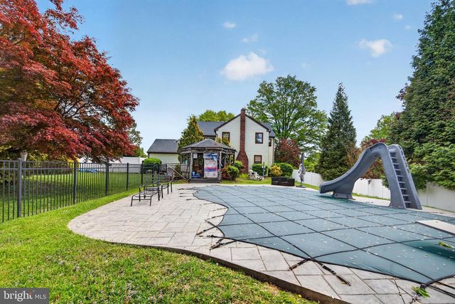 9 RENEE CIR, Richboro, PA 18954