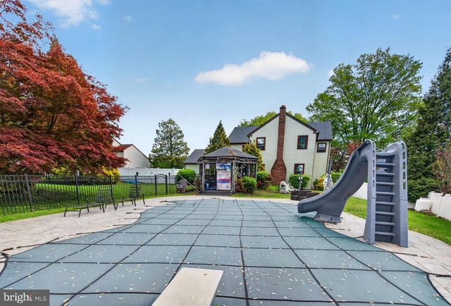 9 RENEE CIR, Richboro, PA 18954