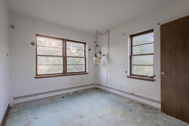 10019 N Cedarburg ROAD, Mequon, WI 53092