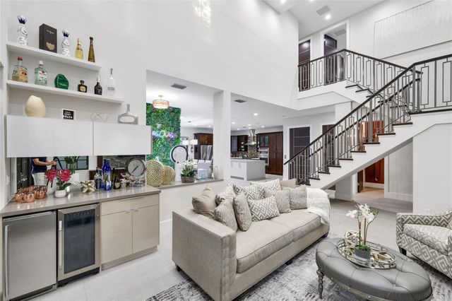 1404 SE 2nd Ct, Fort Lauderdale, FL 33301