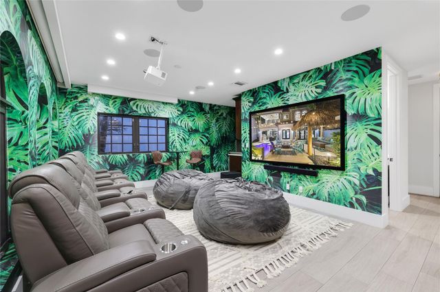 1404 SE 2nd Ct, Fort Lauderdale, FL 33301