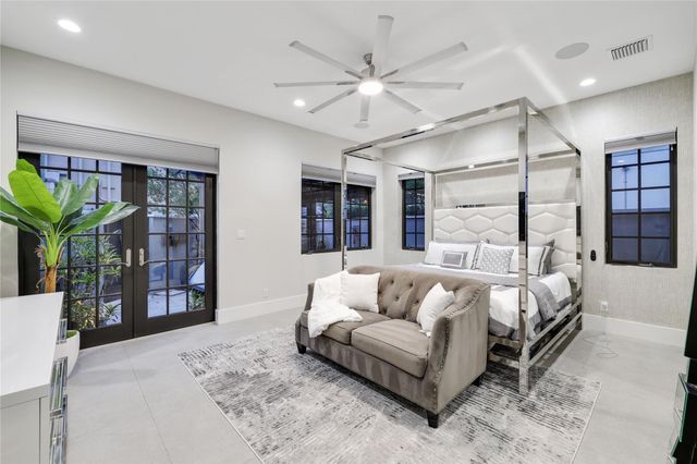 1404 SE 2nd Ct, Fort Lauderdale, FL 33301