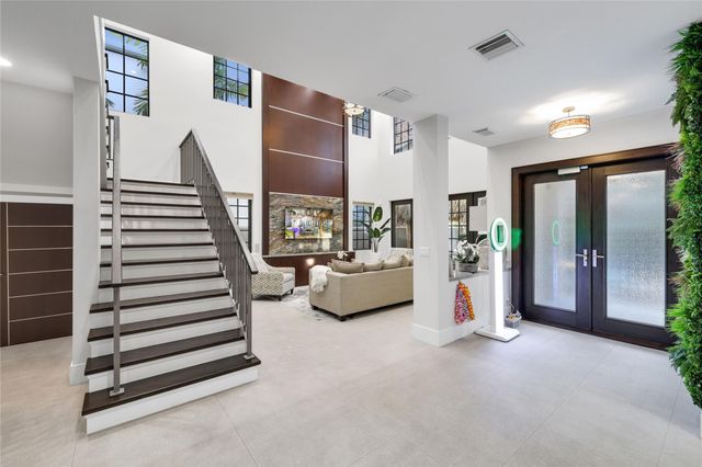 1404 SE 2nd Ct, Fort Lauderdale, FL 33301