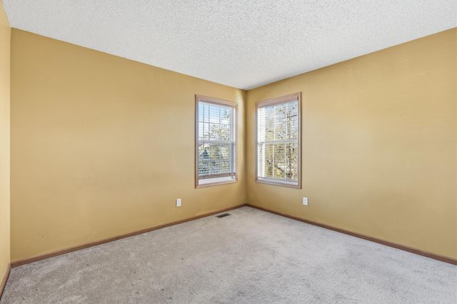 9980 Wildflower Drive, Eden Prairie, MN 55347