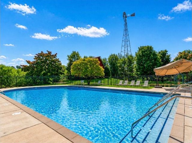 9980 Wildflower Drive, Eden Prairie, MN 55347