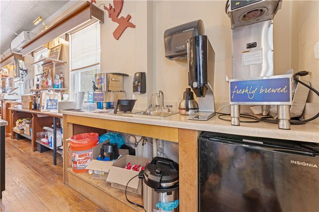 2510 Lincoln Blvd, Lincoln Boro, PA 15037