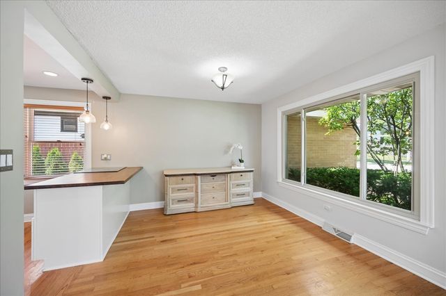 1746 Richfield Avenue, Highland Park, IL 60035