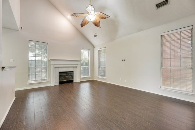 2437 Creekhaven Drive, Flower Mound, TX 75028