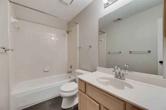 2437 Creekhaven Drive, Flower Mound, TX 75028