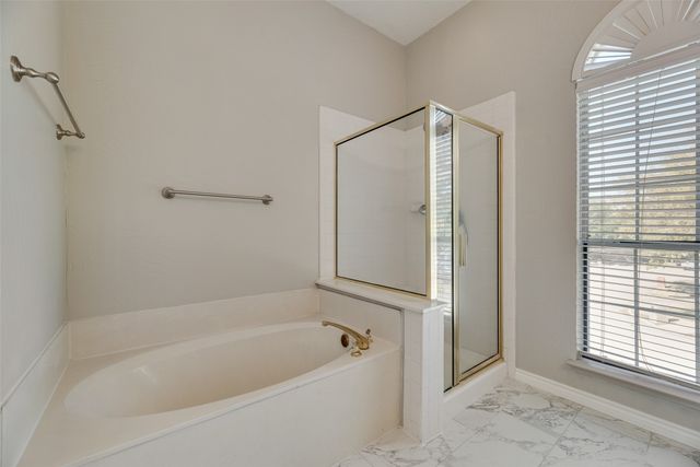 2437 Creekhaven Drive, Flower Mound, TX 75028