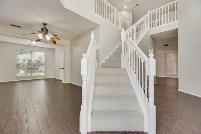 2437 Creekhaven Drive, Flower Mound, TX 75028