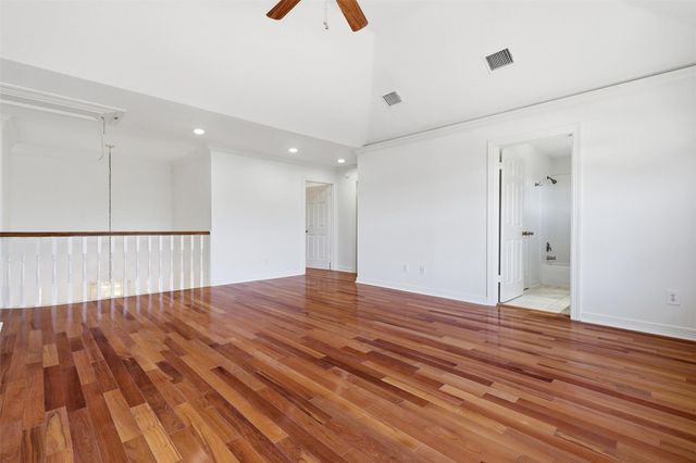 1918 Winter Knoll Way, Houston, TX 77062