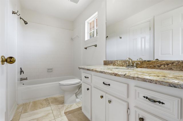 1918 Winter Knoll Way, Houston, TX 77062