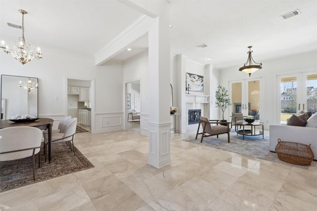 1918 Winter Knoll Way, Houston, TX 77062