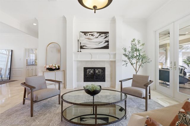 1918 Winter Knoll Way, Houston, TX 77062