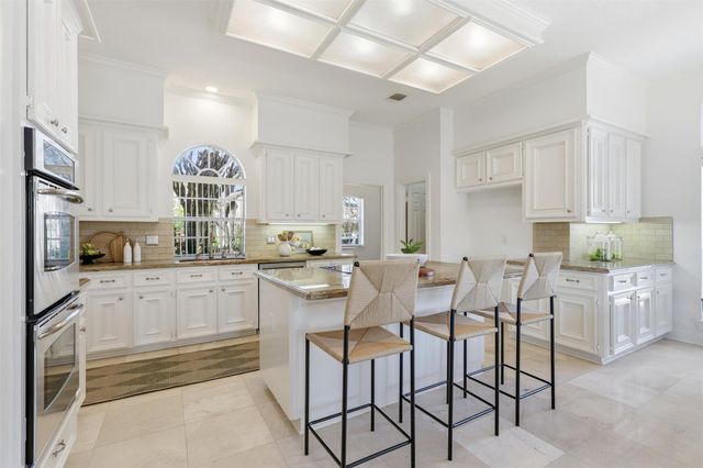 1918 Winter Knoll Way, Houston, TX 77062