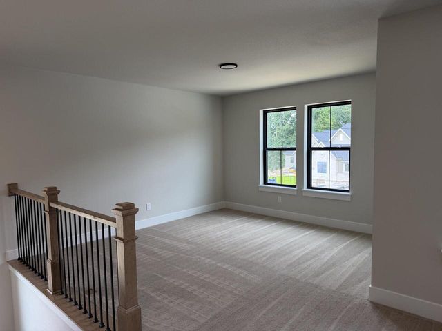 N66W21225 Sweet Clover DRIVE, Menomonee Falls, WI 53051