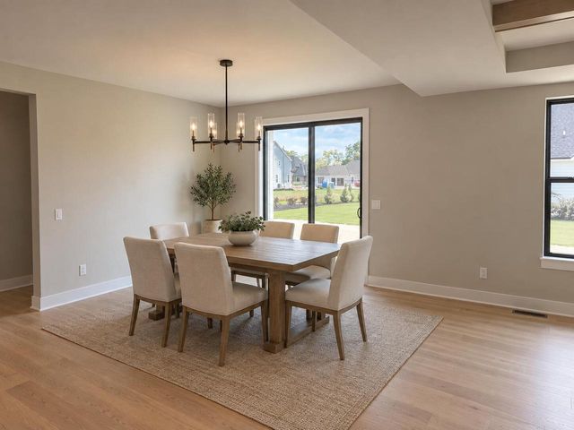N66W21225 Sweet Clover DRIVE, Menomonee Falls, WI 53051