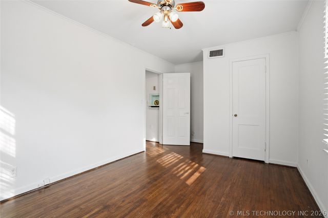 4953 S Detroit Avenue, Tulsa, OK 74105