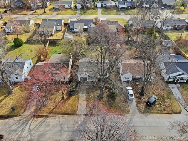 4953 S Detroit Avenue, Tulsa, OK 74105