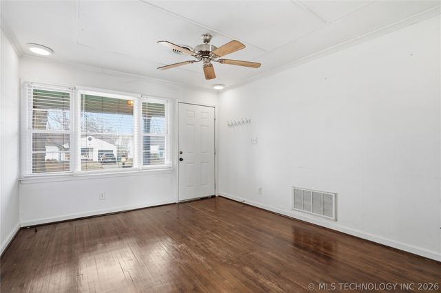 4953 S Detroit Avenue, Tulsa, OK 74105