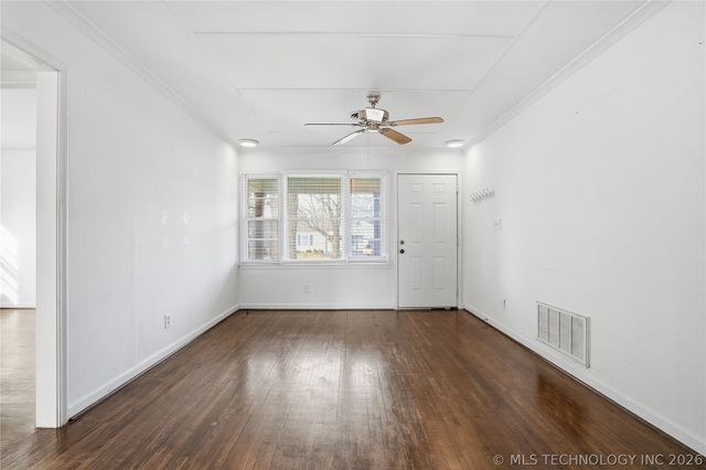 4953 S Detroit Avenue, Tulsa, OK 74105