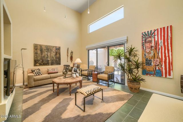 3047 E STELLA Lane, Phoenix, AZ 85016