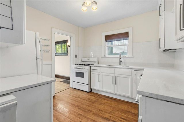399 Curtice Street E, Saint Paul, MN 55107
